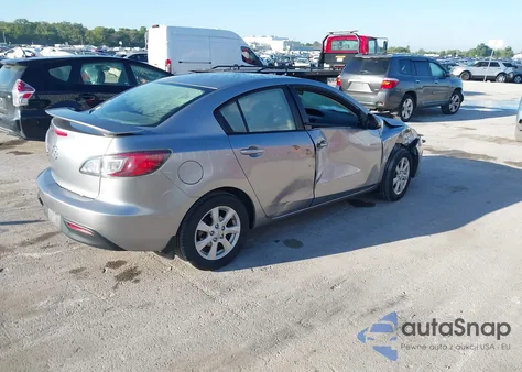 2010 Mazda 3 I Touring из США, поврежденный, VIN JM1BL1SF0A1204588